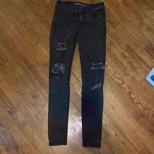 Black distressed jeggings